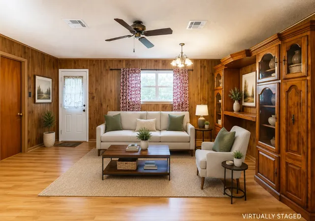 Photo 2 of Sale Pending at 204 N Texas St, Whitney, TX 76692 | MLS# 21294835 | Listing updated on 2026-07-06