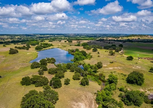 Photo 3 of House for sale at 1385 County Road 536, Hamilton, TX 76531 | MLS# 21289407 | Listing updated on 2026-07-20