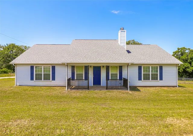 Photo 1 of Single family home for sale at 1633 Fm 3136, Cleburne, TX 76031 | MLS# 21296471 | Listing updated on 2026-08-20