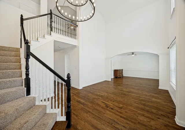 Photo 4 of Single family home for sale at 4437 Red Barn Dr, Richardson, TX 75082 | MLS# 21294642 | Listing updated on 2026-09-18