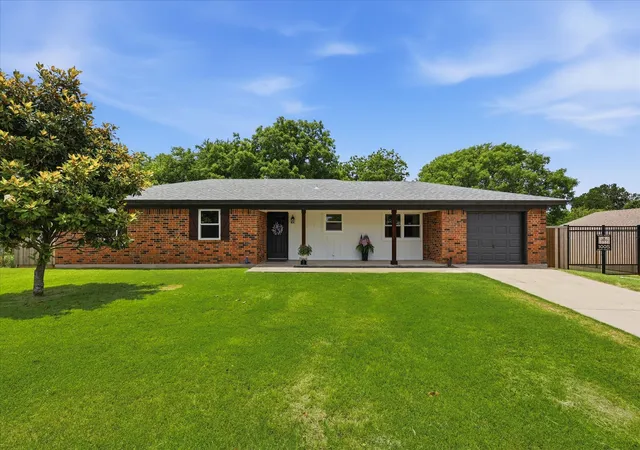 Homes for sale in Decatur, TX | 1005 North Miller, Decatur, TX 76234 | MLS# 21297162