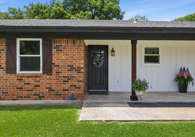 Homes for sale in Decatur, TX | 1005 North Miller, Decatur, TX 76234 | MLS# 21297162