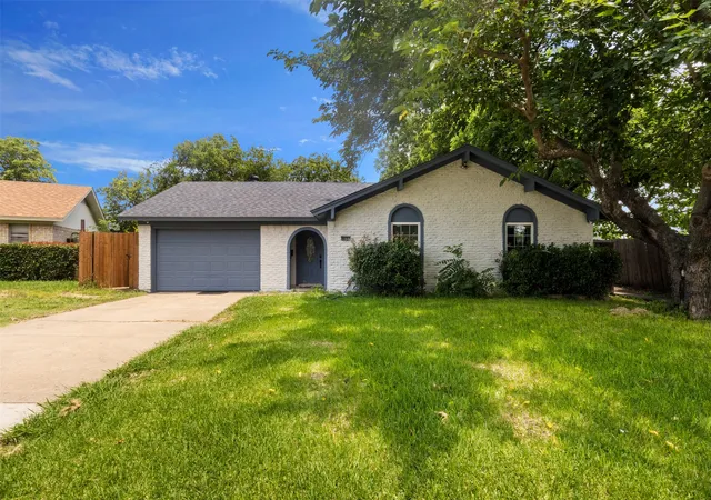 Photo 1 of Sale Pending at 1065 Sunset Cir, Garland, TX 75040 | MLS# 21293313 | Listing updated on 2026-09-29