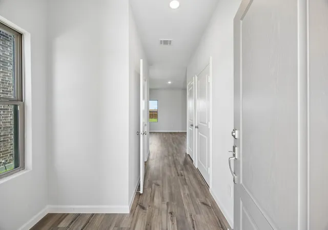 Photo 3 of Sale Pending at 828 Hillcrest Blvd, Princeton, TX 75407 | MLS# 21297206 | Listing updated on 2026-08-30