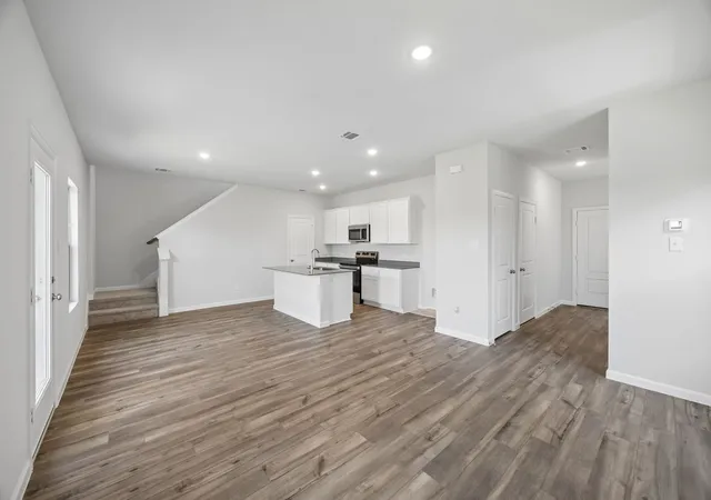 Photo 4 of Sale Pending at 828 Hillcrest Blvd, Princeton, TX 75407 | MLS# 21297206 | Listing updated on 2026-08-30