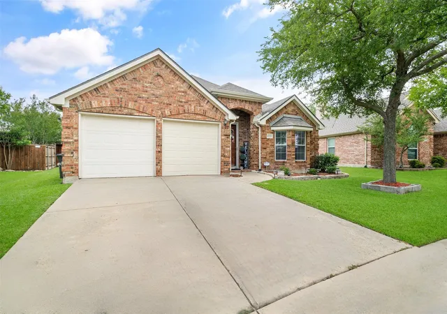 1st image of 6725 Woodcrest Ln, Sachse, TX 75048 | MLS# 21296900