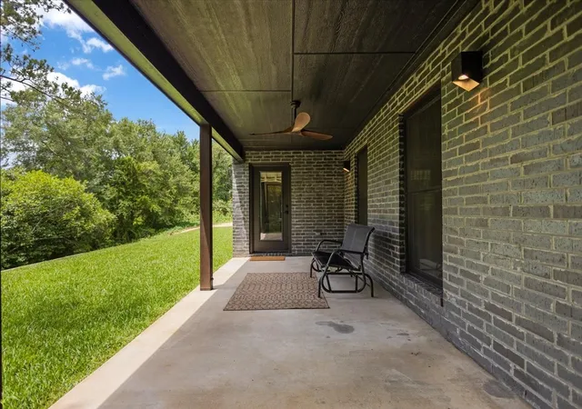 Homes for sale in Hideaway, TX | 215 Brookside Dr, Hideaway, TX 75771 | MLS# 21297127