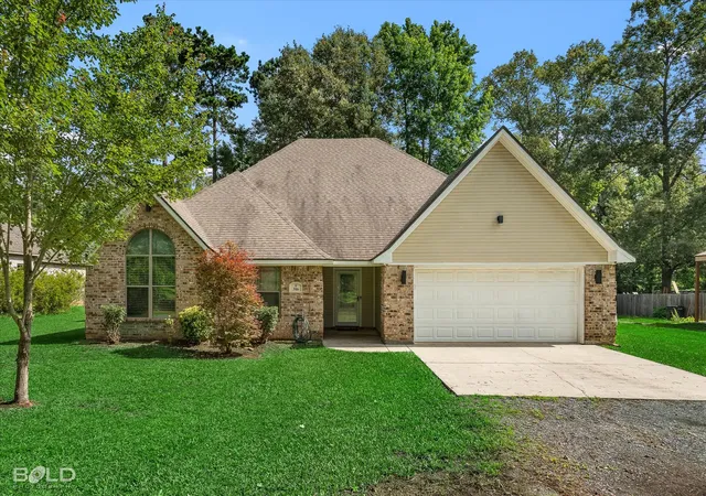Homes for sale in Haughton, LA | 316 E Mckinley Ave, Haughton, LA 71037 | MLS# 21295328