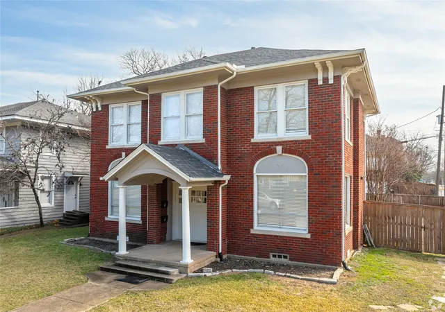 1st image of 5204 Junius St, Dallas, TX 75214 | MLS# 21295220