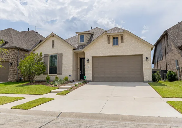 Homes for sale in Argyle, TX | 1517 Chickadee Dr, Argyle, TX 76226 | MLS# 21297352