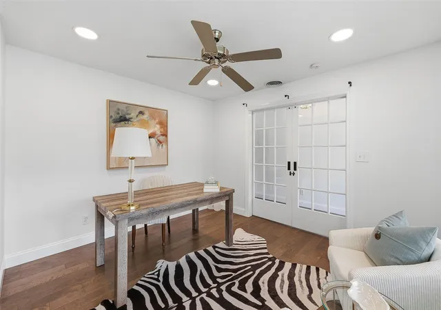 Photo 3 of Single family home for sale at 5809 Waltham Ave, Fort Worth, TX 76133 | MLS# 21278408 | Listing updated on 2026-07-27