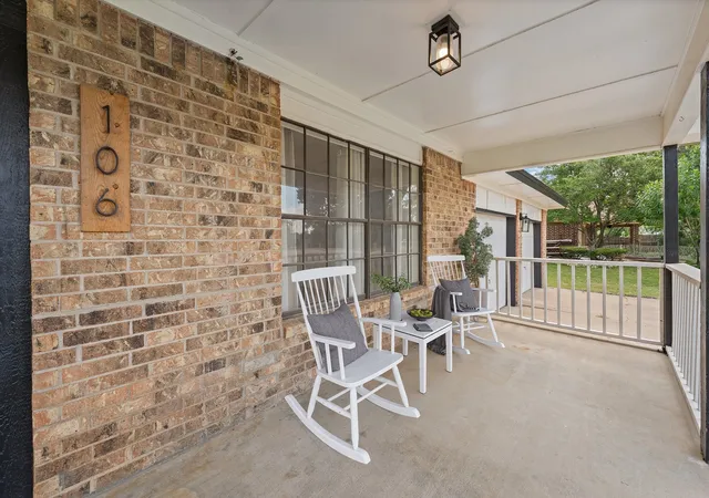 Homes for sale in Joshua, TX | 106 Cottonwood St, Joshua, TX 76058 | MLS# 21297470