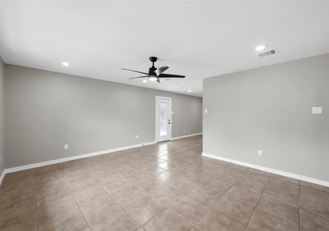 Photo 2 of Single family home for sale at 139 Cresthill Cir, Valley Mills, TX 76689 | MLS# 21296171 | Listing updated on 2026-09-23