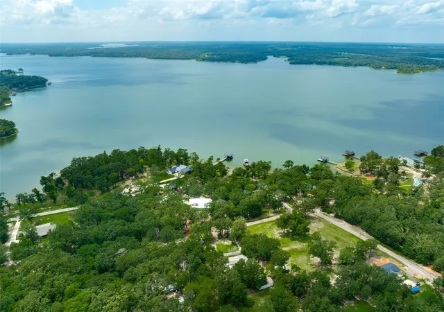 Homes for sale in Pittsburg, TX | 696 County Road 2601 Road, Pittsburg, TX 75686 | MLS# 21296907