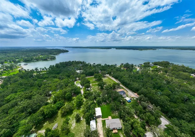 Homes for sale in Pittsburg, TX | 696 County Road 2601 Road, Pittsburg, TX 75686 | MLS# 21296907