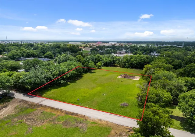 Photo 2 of Land for sale at 6208 King St, Greenville, TX 75402 | MLS# 21297136 | Listing updated on 2026-07-17