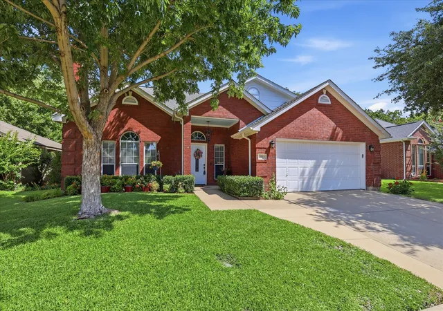 1st image of 3133 Watercress Cir, Arlington, TX 76012 | MLS# 21277981