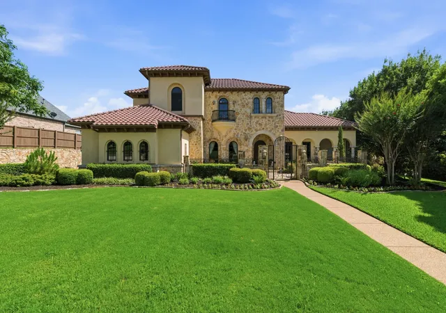 Homes for sale in Keller, TX | 1100 Tuscany Ter, Keller, TX 76262 | MLS# 21294557