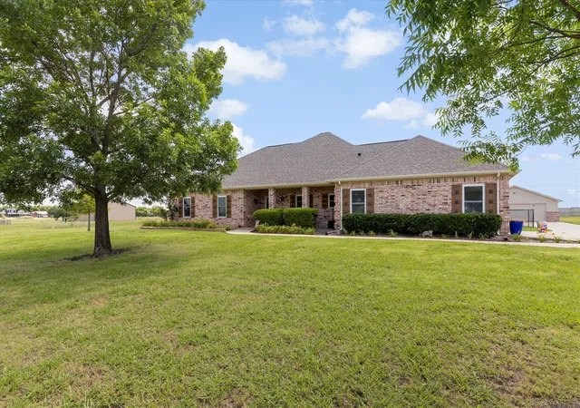 Homes for sale in Leonard, TX | 379 Fm 981, Leonard, TX 75452 | MLS# 21292840