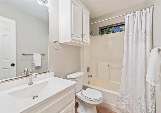 Photo 4 of Single family home for sale at 2104 W Holiday, Fate, TX 75087 | MLS# 21297724 | Listing updated on 2026-09-04