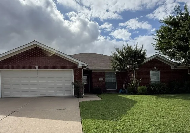 Photo 1 of Single family home for sale at 8513 Orlando Springs Dr, Fort Worth, TX 76123 | MLS# 21295700 | Listing updated on 2026-07-06
