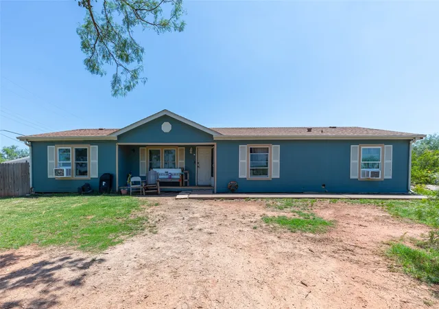 Homes for sale in Abilene, TX | 4045 Sue Ellen Dr, Abilene, TX 79601 | MLS# 21297816