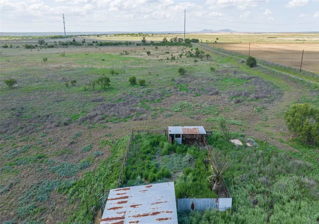 Homes for sale in Rotan, TX | 300 County Road 232, Rotan, TX 79546 | MLS# 21297958