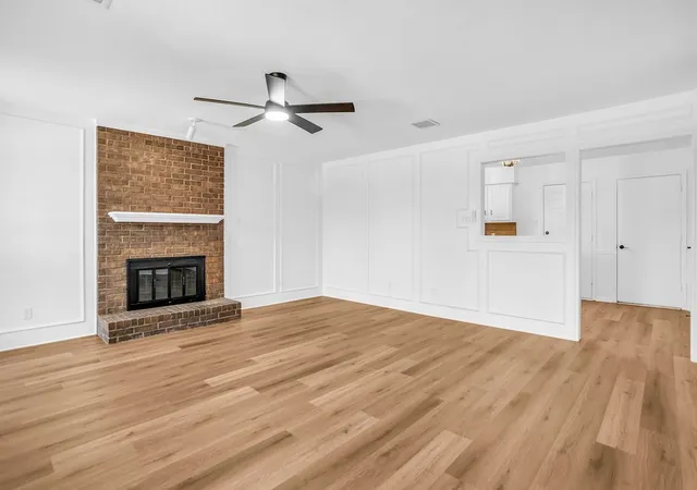 Photo 3 of Single family home for sale at 1751 Northview, Carrollton, TX 75007 | MLS# 21295772 | Listing updated on 2026-10-08