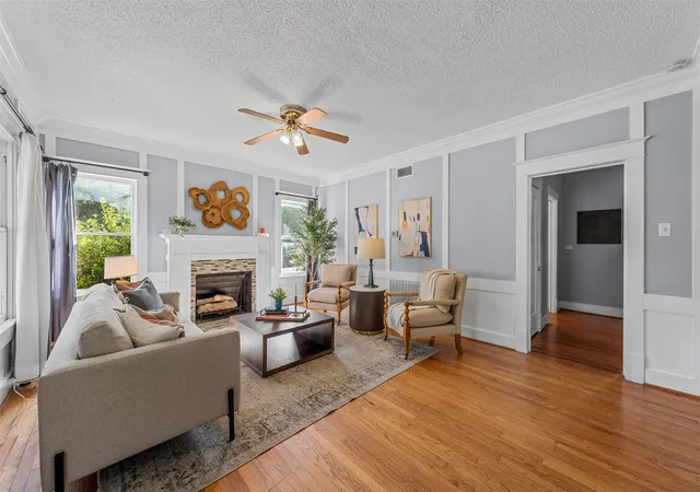 Photo 3 of Sale Pending at 2627 Fort Ave, Waco, TX 76707 | MLS# 21297467 | Listing updated on 2026-07-27