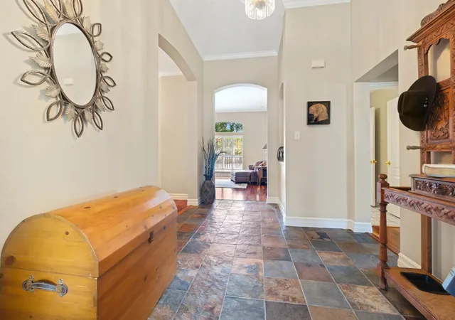 4th image of 327 Lakeside Dr, Shady Shores, TX 76208 | MLS# 21295385