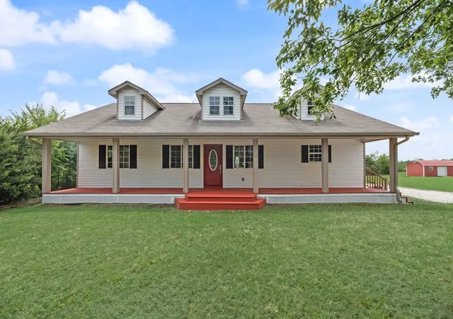 Photo 1 of Sale Pending at 10752 County Road 312, Terrell, TX 75161 | MLS# 21295609 | Listing updated on 2026-08-03