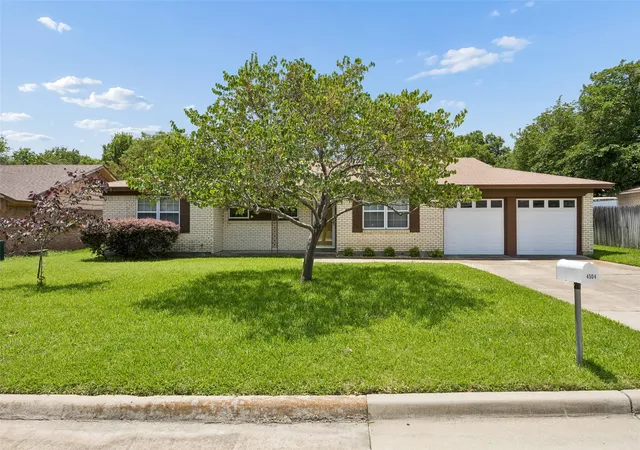 Homes for sale in Haltom City, TX | 4504 Coffee Rd, Haltom City, TX 76117 | MLS# 21296959