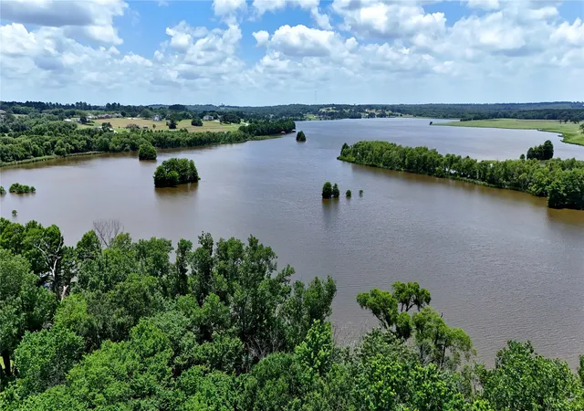 Photo 3 of Land for sale at Lot 339 Grand View Dr, Athens, TX 75752 | MLS# 21298135 | Listing updated on 2026-08-22