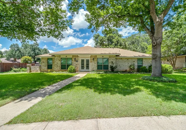 Homes for sale in Duncanville, TX | 1207 Redman Ln, Duncanville, TX 75137 | MLS# 21297729