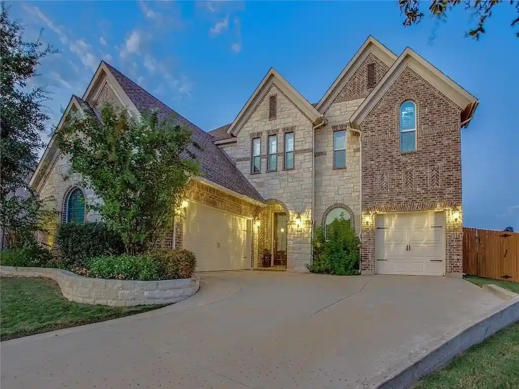 Photo 1 of Single family home for sale at 6688 Excelsior Pl, Frisco, TX 75035 | MLS# 21292550 | Listing updated on 2026-06-22