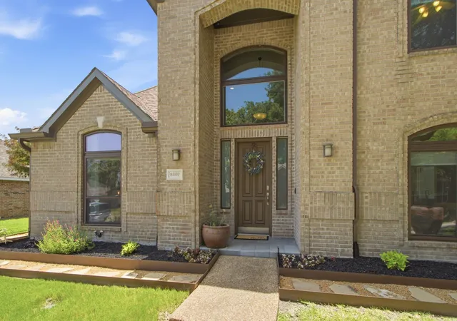 Homes for sale in Frisco, TX | 8307 Brown Stone Ln, Frisco, TX 75033 | MLS# 21296643