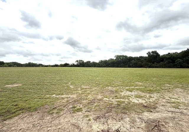 Photo 4 of Land for sale at Lot 4 Key Rd, Sherman, TX 75090 | MLS# 21298276 | Listing updated on 2026-10-02