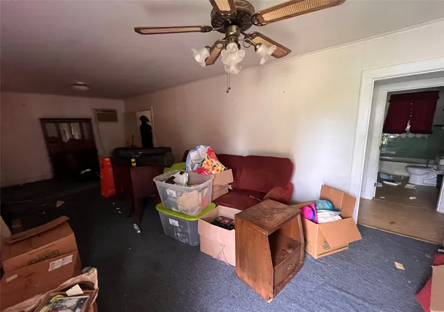 Photo 3 of Single family home for sale at 3135 Milam St, Shreveport, LA 71103 | MLS# 21298345 | Listing updated on 2026-09-23