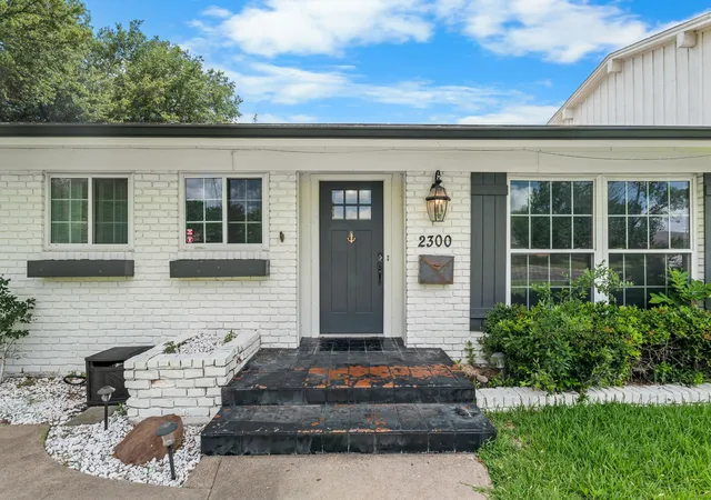 Homes for sale in Waco, TX | 2300 Mount Carmel Dr, Waco, TX 76710 | MLS# 21297606