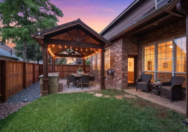 2nd image of 8611 Weston Ln, Lantana, TX 76226 | MLS# 21297717