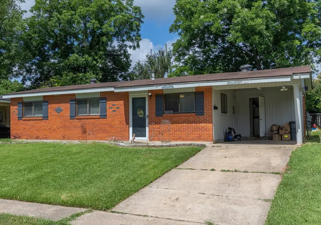 3rd image of 5304 Carnation St, Bossier City, LA 71112 | MLS# 21298029