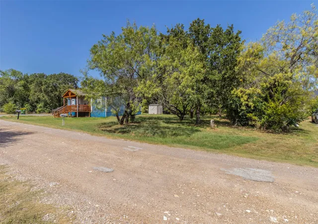 Homes for sale in Granbury, TX | 5715 Arkansas Trl, Granbury, TX 76048 | MLS# 21298407