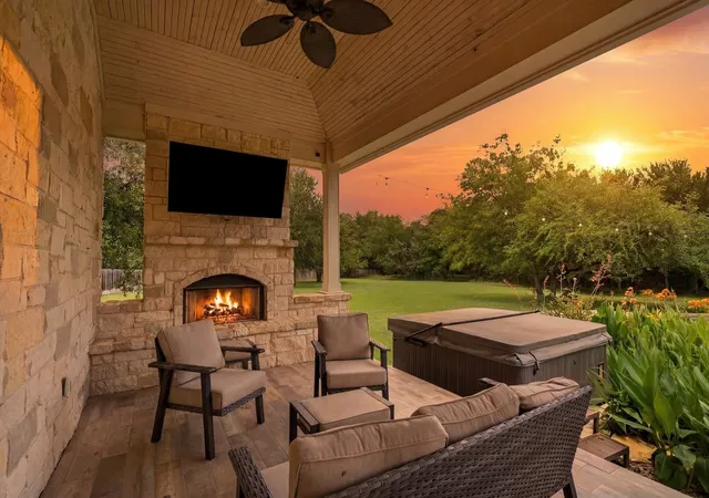 Photo 1 of Single family home for sale at 8 Freedom Ct, Waco, TX 76708 | MLS# 21298411 | Listing updated on 2026-08-22