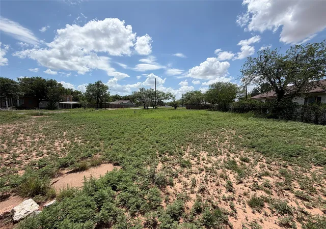 Photo 1 of Sale Pending at 1802 Merchant St, Abilene, TX 79603 | MLS# 21298310 | Listing updated on 2026-08-20