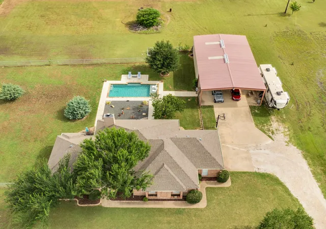 Homes for sale in Midlothian, TX | 431 Mcalpin Rd, Midlothian, TX 76065 | MLS# 21296310