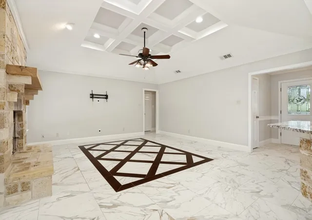 4th image of 241 Southview Dr, Hudson Oaks, TX 76087 | MLS# 21233130