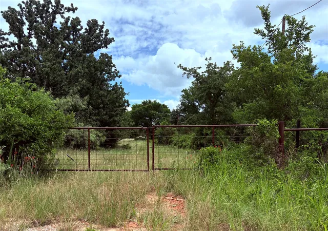 Photo 2 of Land for sale at 1600 Cr 330, Eastland, TX 76448 | MLS# 21298474 | Listing updated on 2026-10-07