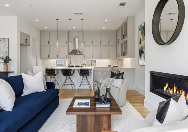 1st image of 2719 Reagan St #104, Dallas, TX 75219 | MLS# 21297772