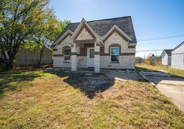 Homes for sale in Balch Springs, TX | 13008 Horseshoe Trl, Balch Springs, TX 75180 | MLS# 21298491