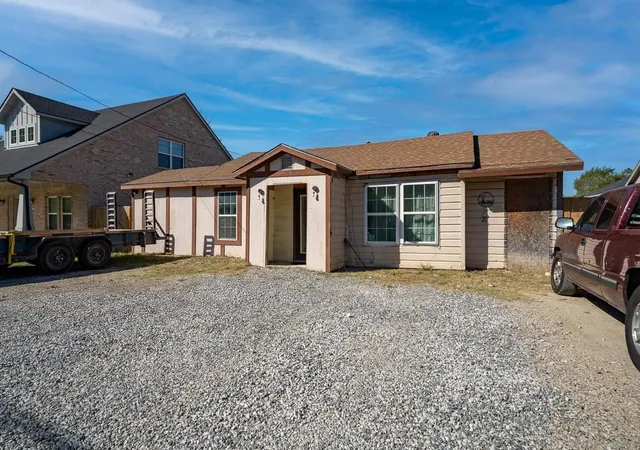 Homes for sale in Balch Springs, TX | 4115 S Peachtree Rd, Balch Springs, TX 75180 | MLS# 21298506